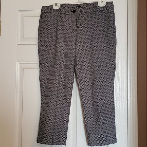 Capri pants - Picture 2 of 4